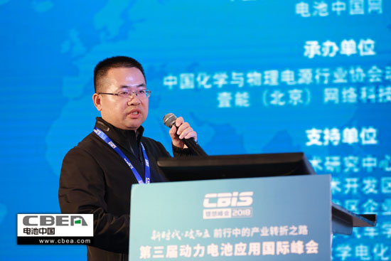 上海電巴：電動(dòng)汽車(chē)快換技術(shù)帶來(lái)新商業(yè)模式