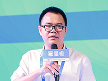 廣東省電動車商會秘書長黃建軍主持“電動車鋰電安全應(yīng)用探討”主題論壇