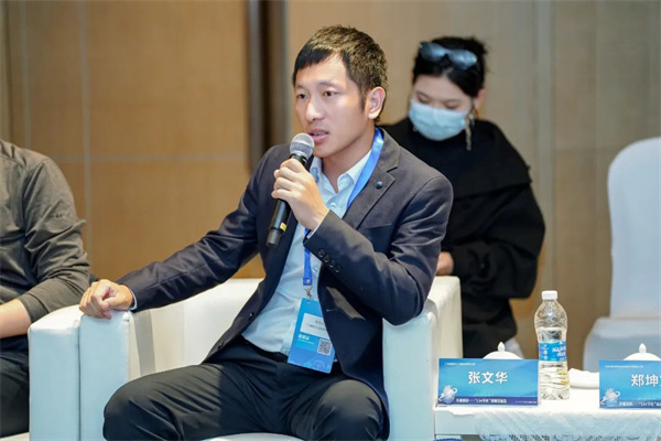 “Li+學社”高端對話：警惕全球化機遇下，鋰電企業的出海挑戰和技術迭代風險